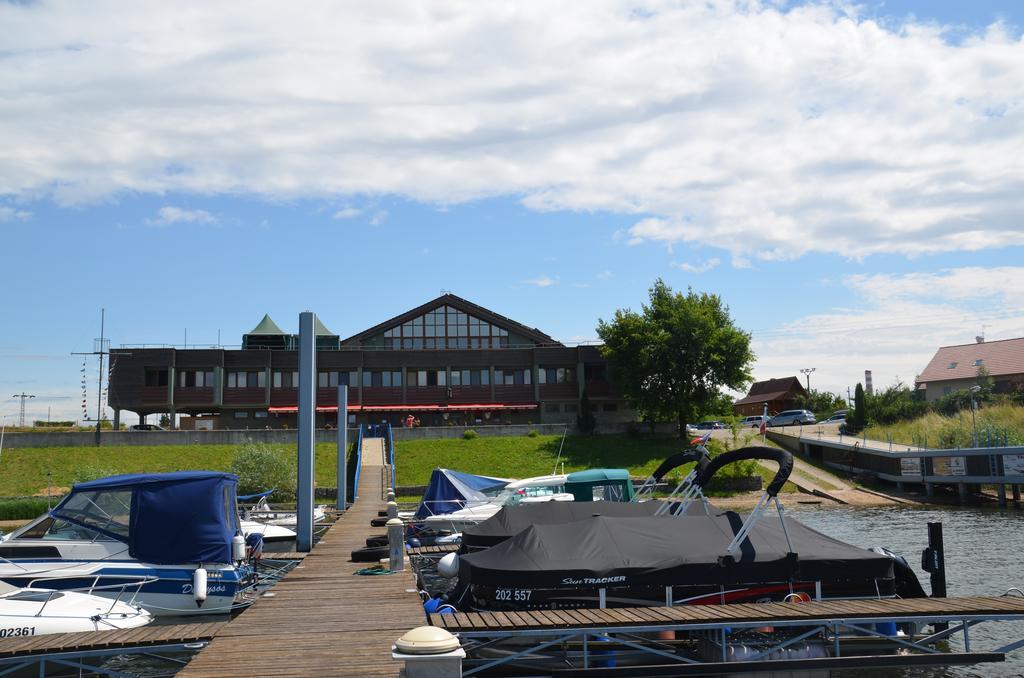 Resort Marina Labe Lovosice Buitenkant foto
