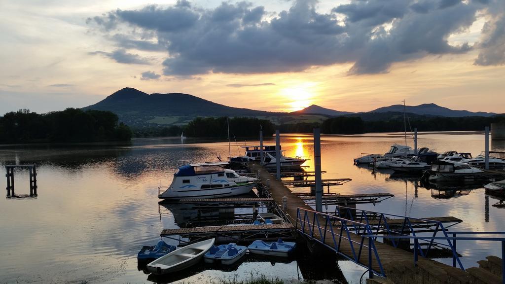 Resort Marina Labe Lovosice Buitenkant foto